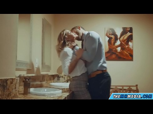❤️ ווען אַ באַסטי בלאָנדע סידוס איר אין אַ ציבור אָפּטריט ❤❌ אַנאַל ווידעא אין פּאָרן yi.sexuria-net.ru ❌️❤